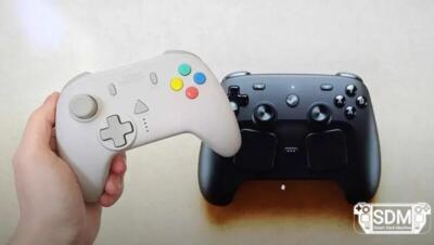 Steam Controller atrai holofotes, mas um gamepad inspirado no Dreamcast aponta para o futuro dos controles